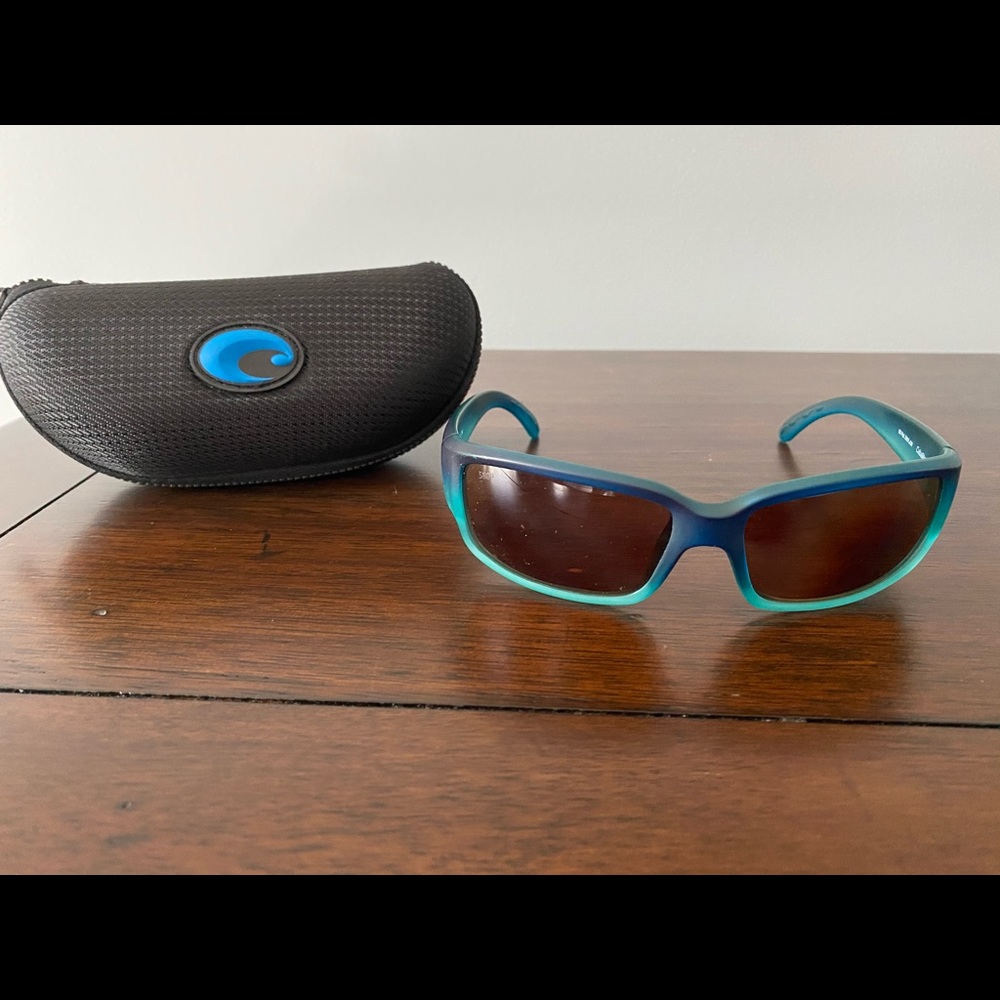 Costa Caballito 580p sunglasses with case